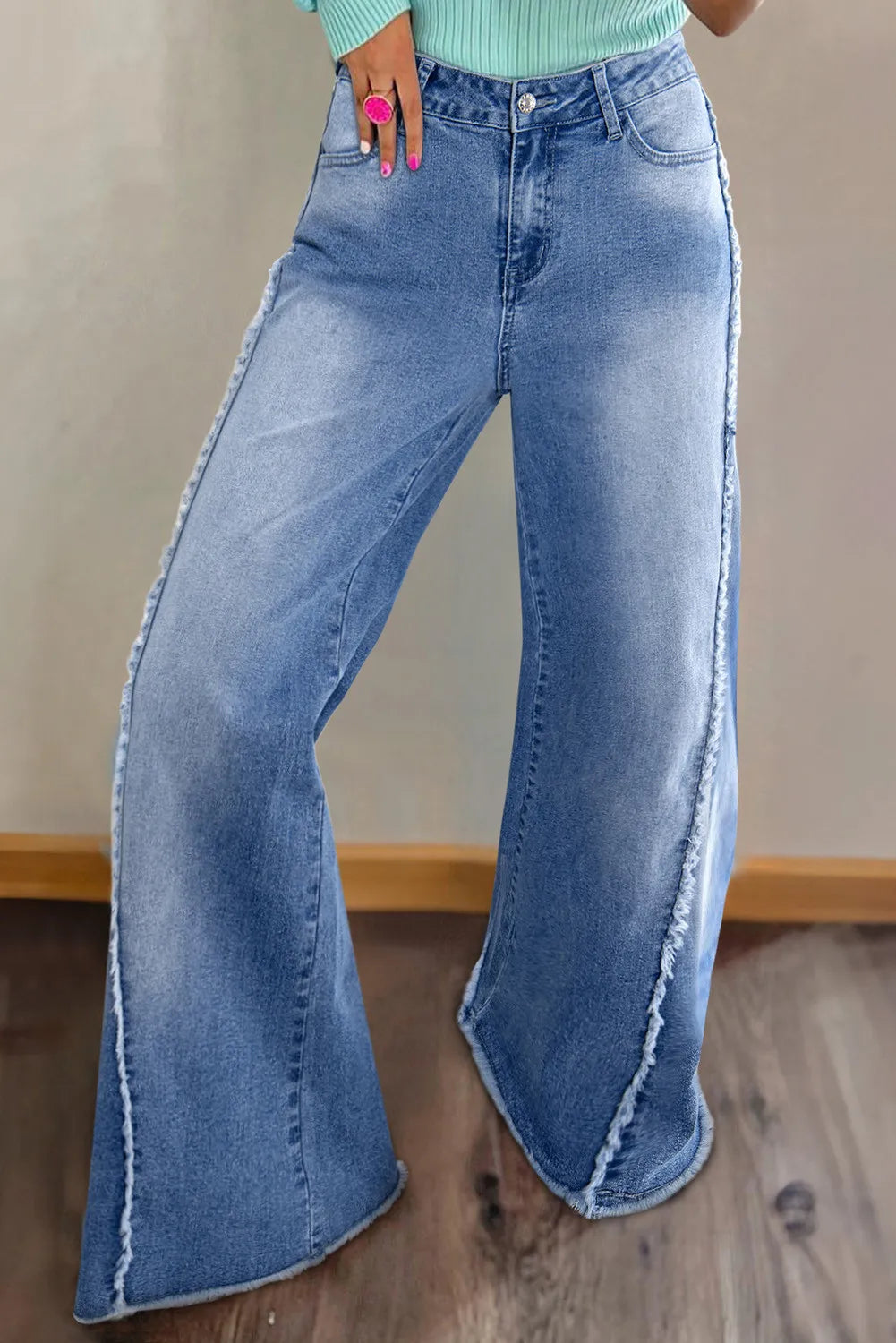 Fray Play Jeans