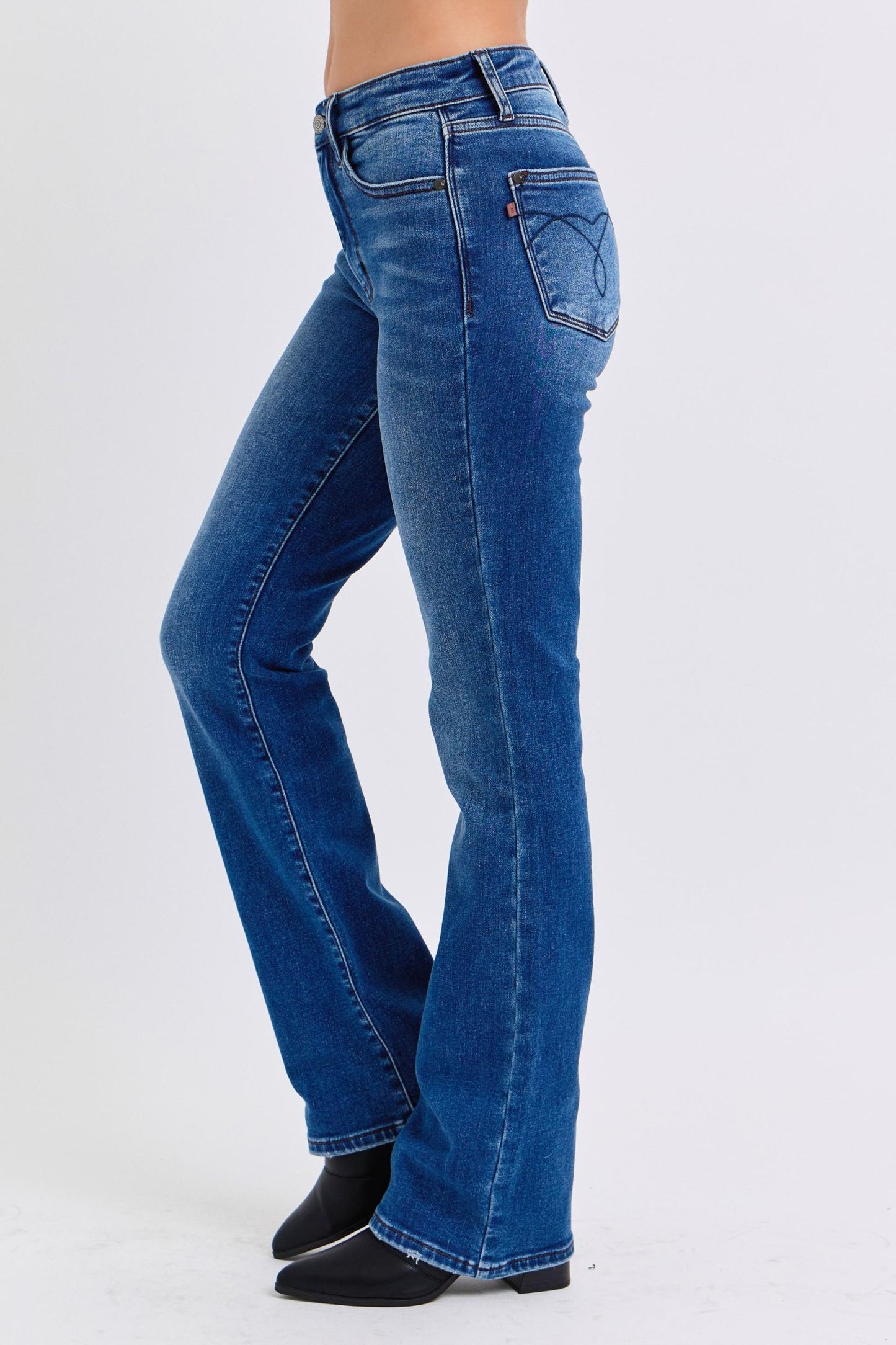 AllSeasons Bootcut Jeans