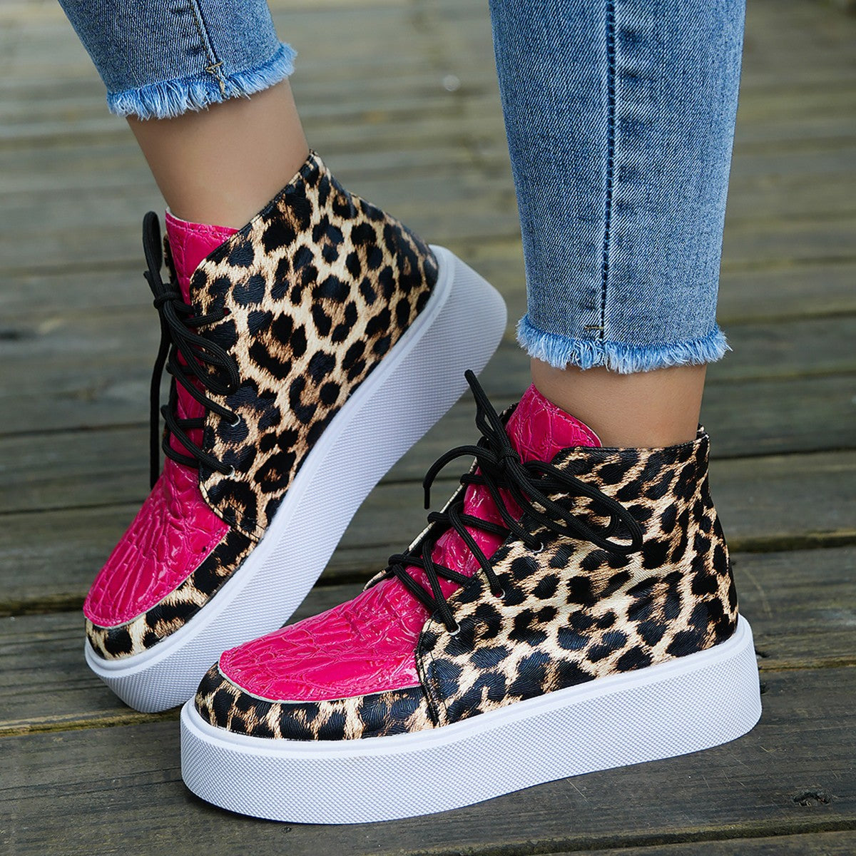 FierceStep Sneakers